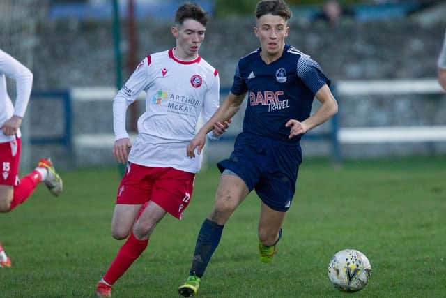 Ben Viola on the ball for Vale of Leithen against Spartans on Saturday (Photo: Bill McBurnie)