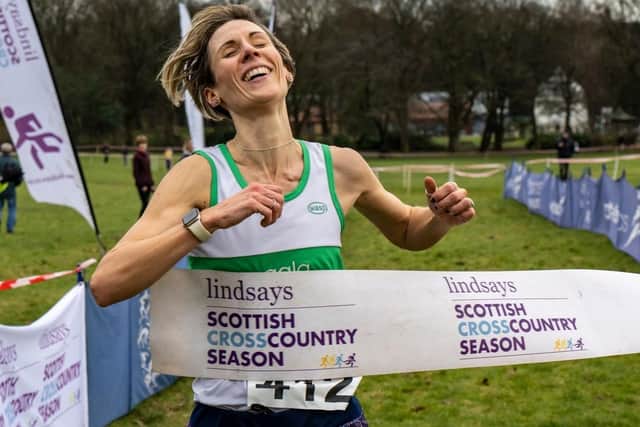 Gala Harrier Sara Green winning Sunday's Scottish Athletics women's masters cross-country race at Glasgow's Tollcross Park in 23:06 (Photo: Bobby Gavin)