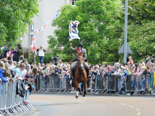 Royal Burgh Standard Bearer Adam Nichol Safe In at the Toll.