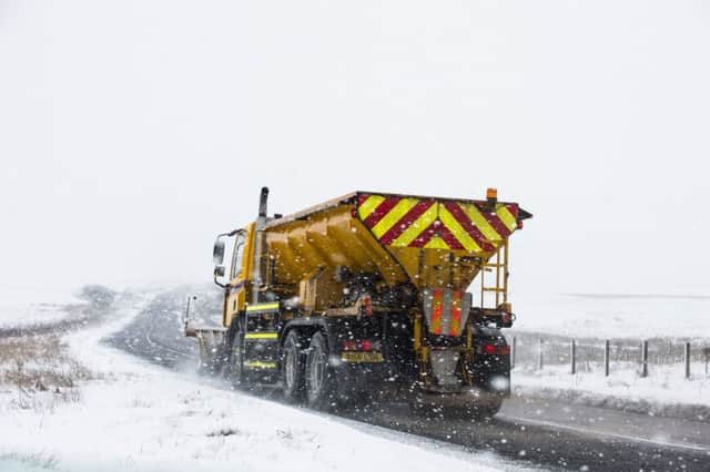 Photographer-Ian Georgeson-07921 567360
Snow, Snow, Snow Scottish Borders Motorists face blizzard condition when out driving A703 near Leadburn, Gritters, Gritting, Spreading Grit salt, snow plough