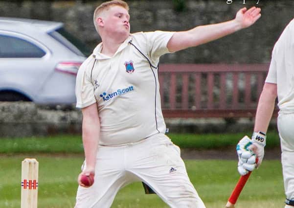Callum Davidson bowls for Kelso CC (picture by Gavin Horsburgh)