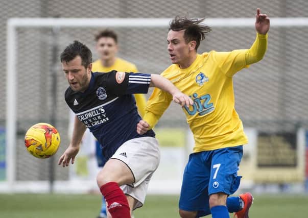 Vale of Leithen, in blue, gained an impressively away win at Cumbernauld Colts (picture by Craig Halkett)