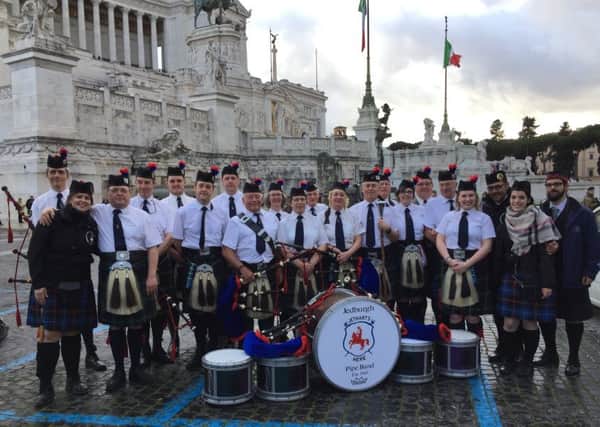 Jedburgh Pipe Band join members of Rome Pipe Band at the Altare della Patria in Piazza Venezia.