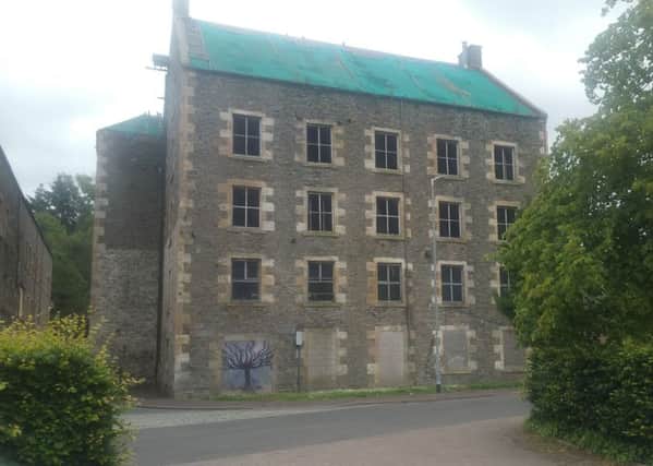 A planning application to change the use of High Mill in Selkirk into flats and maisonettes has been granted, six years after it was first tabled.