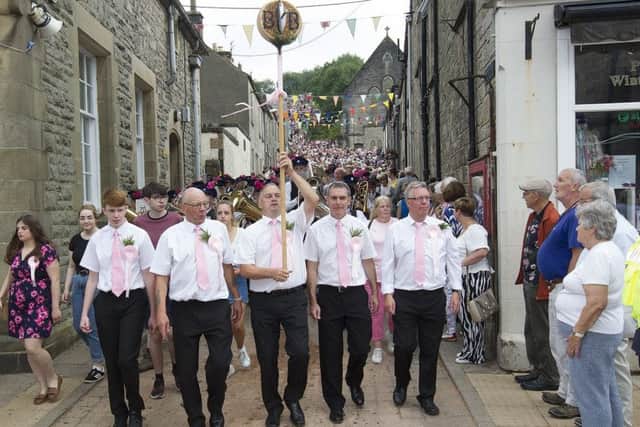Chris Wood carries the herring to the square.